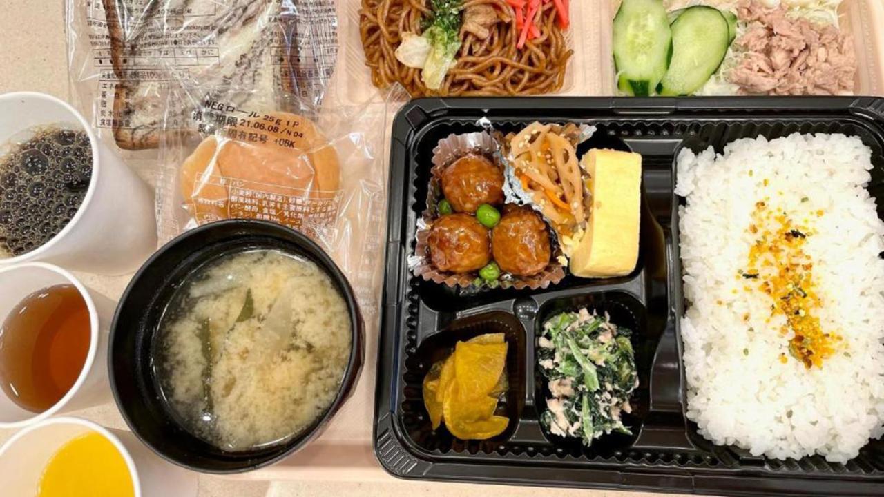 토요코 인 오사나 남바 후리쓰타이쿠가이칸 니시 오사카 외부 사진